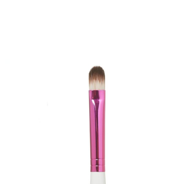 Ruby Kisses Concealer Brush - Image 2