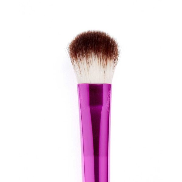 Ruby Kisses Large Eyeshadow Brush - Image 2