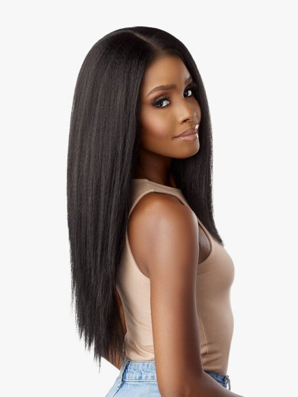 SENSATIONNEL CURLS KINKS & CO LACE WIG - KINKY EDGES 13X6 KINKY STRAIGHT 24″ - Image 4