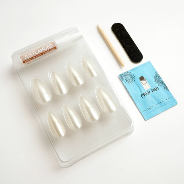 EBIN NEW YORK NAIL 3D JUST LANDED - Image 3