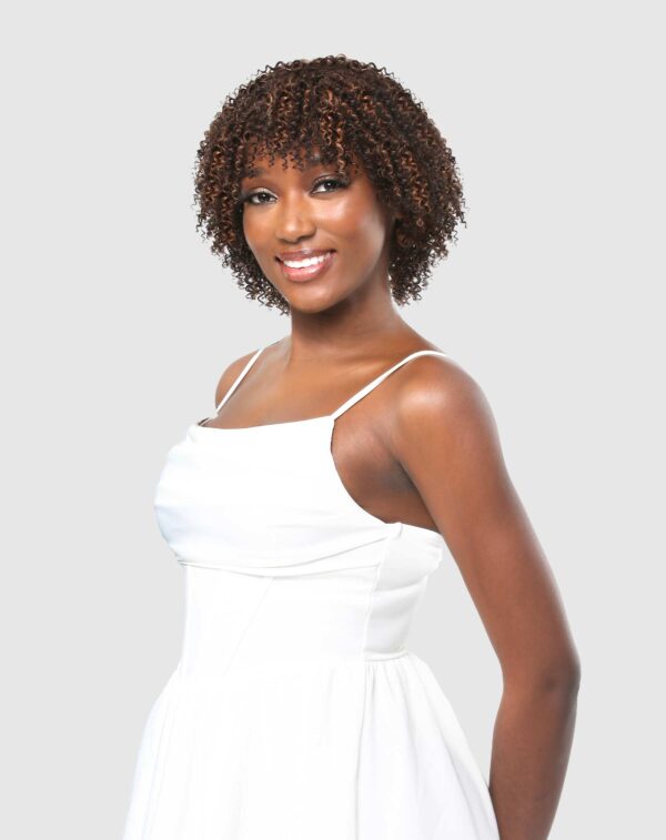 Vanessa HH AMIRAH - Image 3